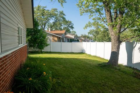 760 Milton Ln, Hoffman Estates, IL 60169 photo 29