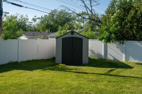 760 Milton Ln, Hoffman Estates, IL 60169 photo 24