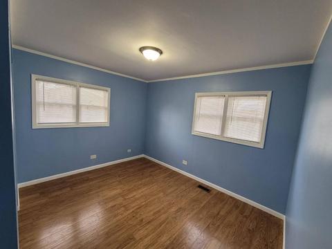 760 Milton Ln, Hoffman Estates, IL 60169 photo 17