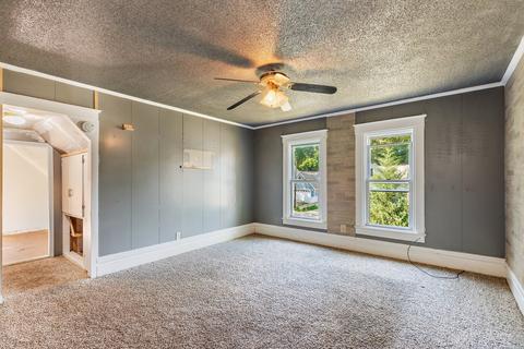 40 N Union St, Elgin, IL 60123 photo 15