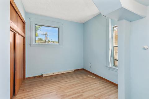 40 N Union St, Elgin, IL 60123 photo 9