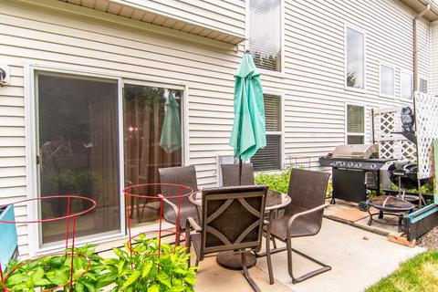 7018 Creekside Dr, Plainfield, IL 60586 photo 5