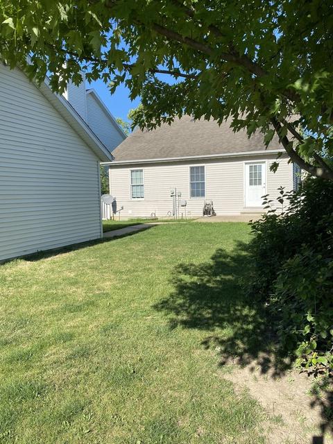 1307 Ogelthorpe Ave, Normal, IL 61761 photo 4