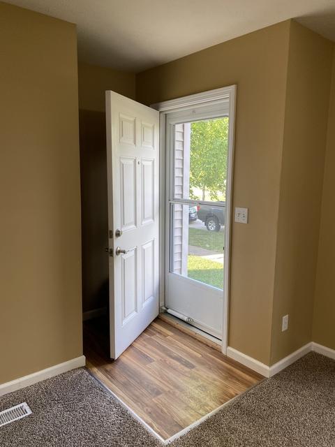 1307 Ogelthorpe Ave, Normal, IL 61761 photo 6