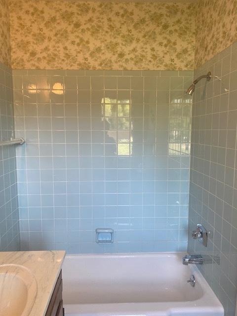 2802 E Oakland Ave, Bloomington, IL 61704 photo 25