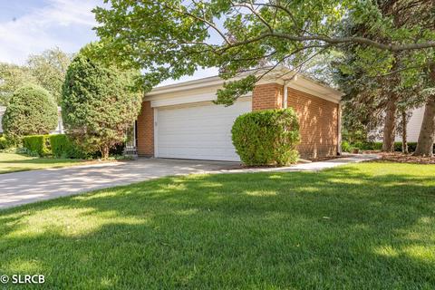 159 Jeffery Ln, Des Plaines, IL 60018 photo 2