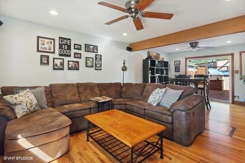 9019 Fairlane Dr, Bridgeview, IL 60455 photo 5