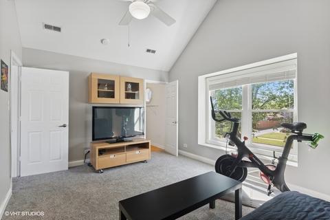 9019 Fairlane Dr, Bridgeview, IL 60455 photo 11