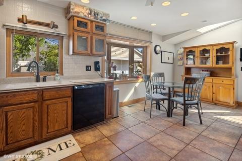 9019 Fairlane Dr, Bridgeview, IL 60455 photo 7
