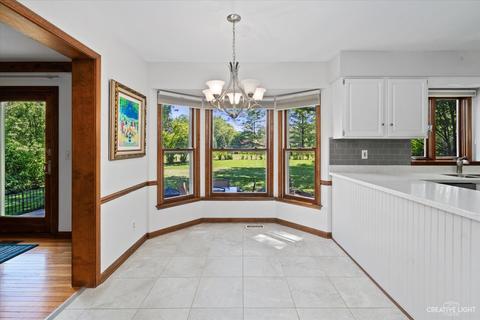 703 Surrey Ln, Algonquin, IL 60102 photo 9