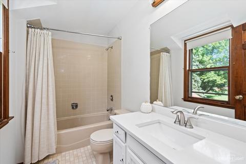 703 Surrey Ln, Algonquin, IL 60102 photo 20