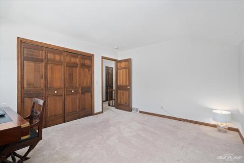 703 Surrey Ln, Algonquin, IL 60102 photo 13