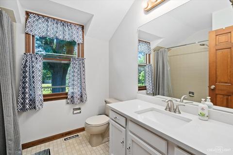 703 Surrey Ln, Algonquin, IL 60102 photo 17