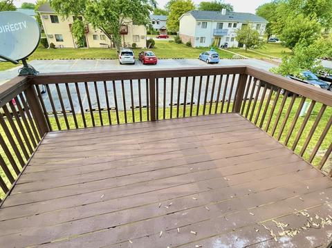 435 Echo Ln #4, Aurora, IL 60504 photo 6