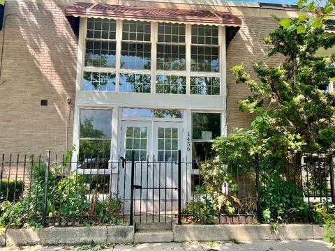 1456 E 55th St, Chicago, IL 60615 photo 1
