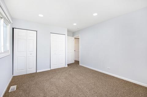1197 Old Timber Ct, Hoffman Estates, IL 60192 photo 20