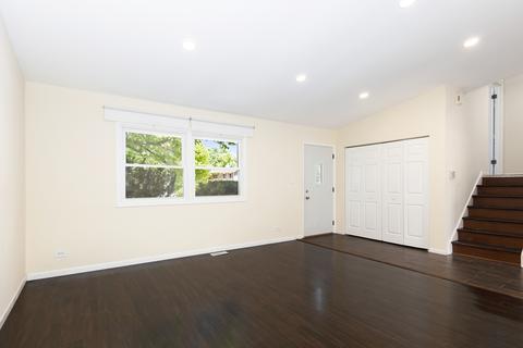 1197 Old Timber Ct, Hoffman Estates, IL 60192 photo 14