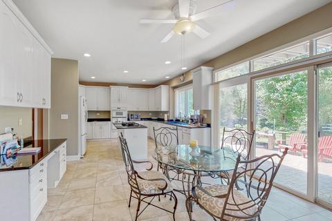 33 W260 Army Trail Rd, Wayne, IL 60184 photo 8