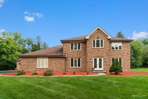 5 N885 Dunham Cir, Wayne, IL 60184 photo 1