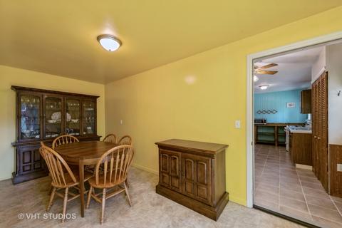 1205 Clover Ln, Mchenry, IL 60051 photo 7