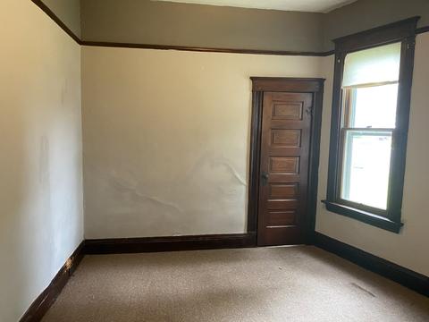 1202 Chambers Ave, Peru, IL 61354 photo 16