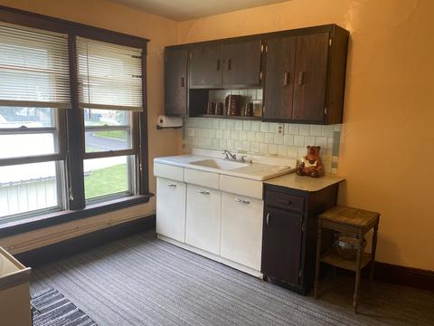 1202 Chambers Ave, Peru, IL 61354 photo 18