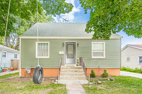 163 Wheeling Ave, Wheeling, IL 60090 photo 1