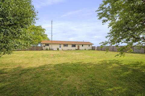 17374 W Route 17, Reddick, IL 60961 photo 6