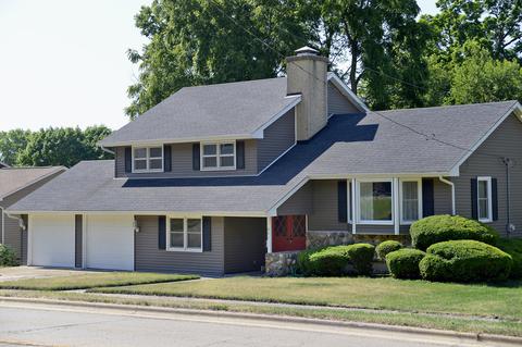 601 E Bluff St, Marseilles, IL 61341 photo 1