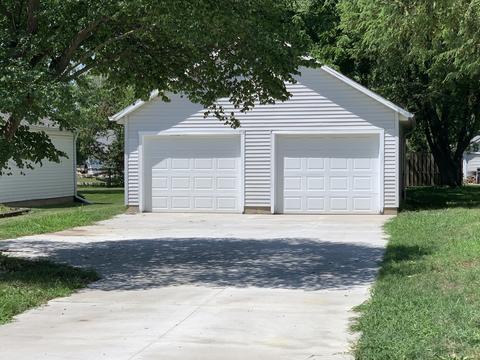 91 E 4th St, El Paso, IL 61738 photo 3