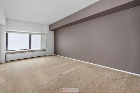 175 E Delaware Pl #4614, Chicago, IL 60611 photo 14