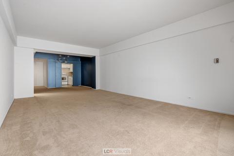 175 E Delaware Pl #4614, Chicago, IL 60611 photo 12
