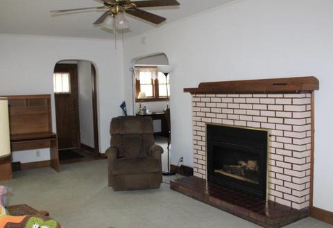 407 W Morris St, Morrison, IL 61270 photo 12
