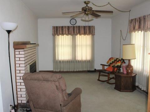 407 W Morris St, Morrison, IL 61270 photo 10