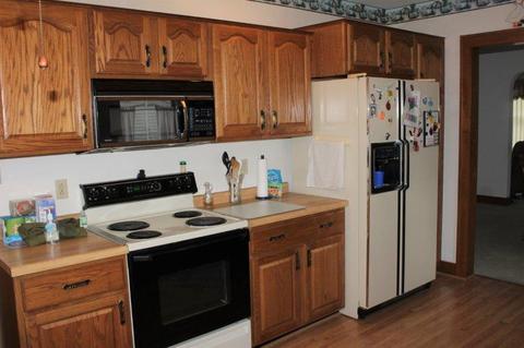 407 W Morris St, Morrison, IL 61270 photo 18