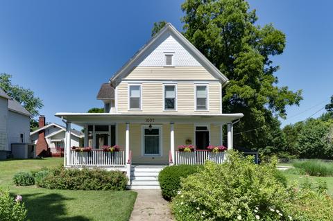 1007 S Fell Ave, Normal, IL 61761 photo 2