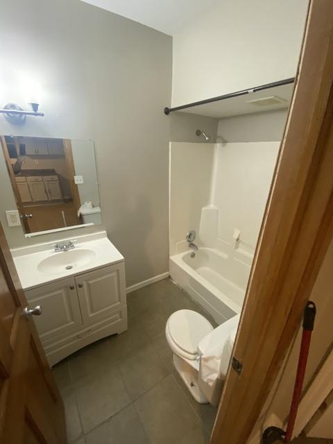 717 Villa St, Elgin, IL 60120 photo 9