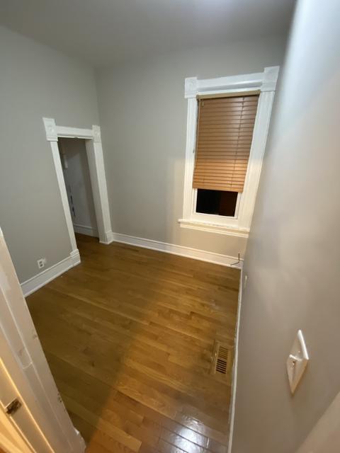 717 Villa St, Elgin, IL 60120 photo 8