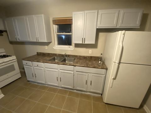 717 Villa St, Elgin, IL 60120 photo 4