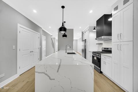 6412 S Champlain Ave, Chicago, IL 60637 photo 5
