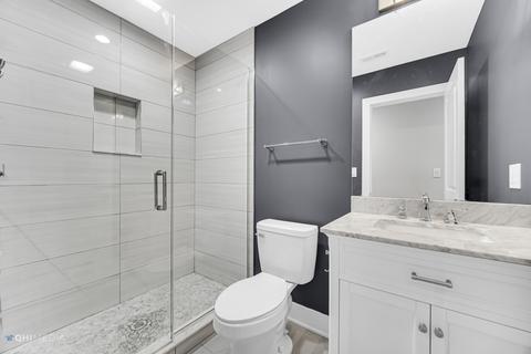 6412 S Champlain Ave, Chicago, IL 60637 photo 16