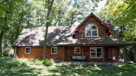 685 Braintree Ln, Bartlett, IL 60103 photo 4