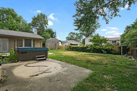 2305 Brookshire Dr E, Champaign, IL 61821 photo 26
