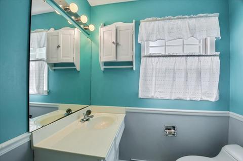 2305 Brookshire Dr E, Champaign, IL 61821 photo 9