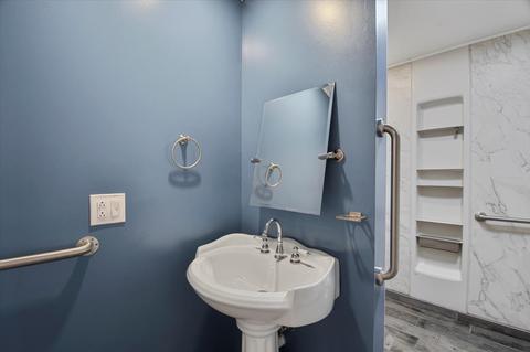 2305 Brookshire Dr E, Champaign, IL 61821 photo 19