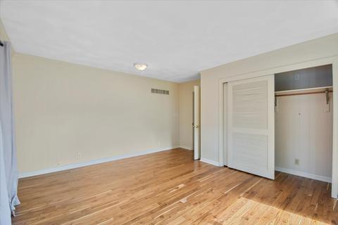 2305 Brookshire Dr E, Champaign, IL 61821 photo 12