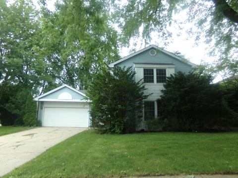632 Orchard Ct, Algonquin, IL 60102 photo 1