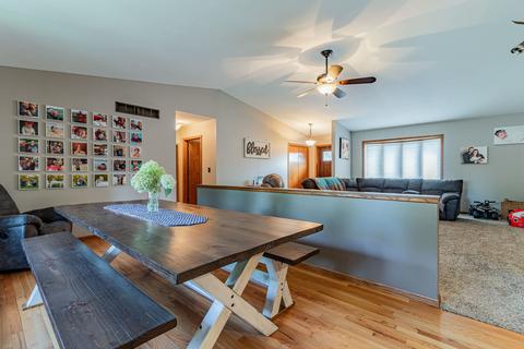 212 Franks Dr, Philo, IL 61864 photo 9
