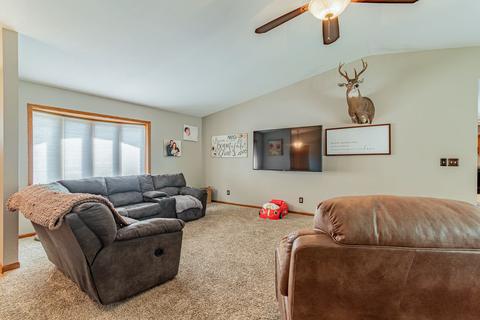 212 Franks Dr, Philo, IL 61864 photo 8