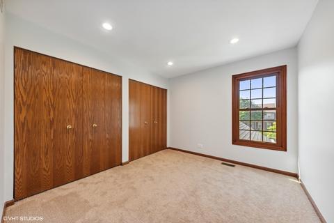 1910 White Oak Dr, Algonquin, IL 60102 photo 13